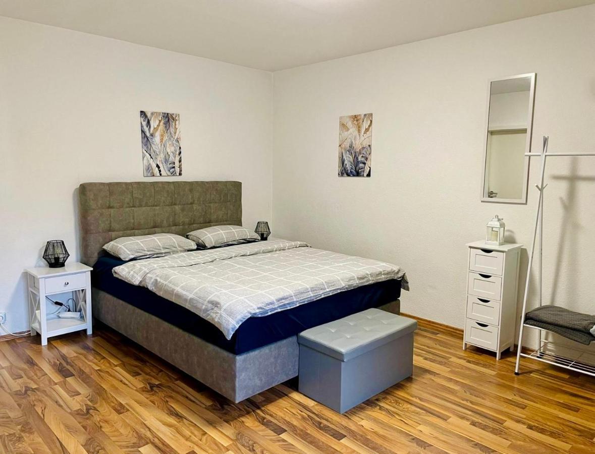 Easystay#1 Cozy Studio In Kliniknaehe, Mit Netflix,Kueche & Bad バート・エーンハウゼン エクステリア 写真